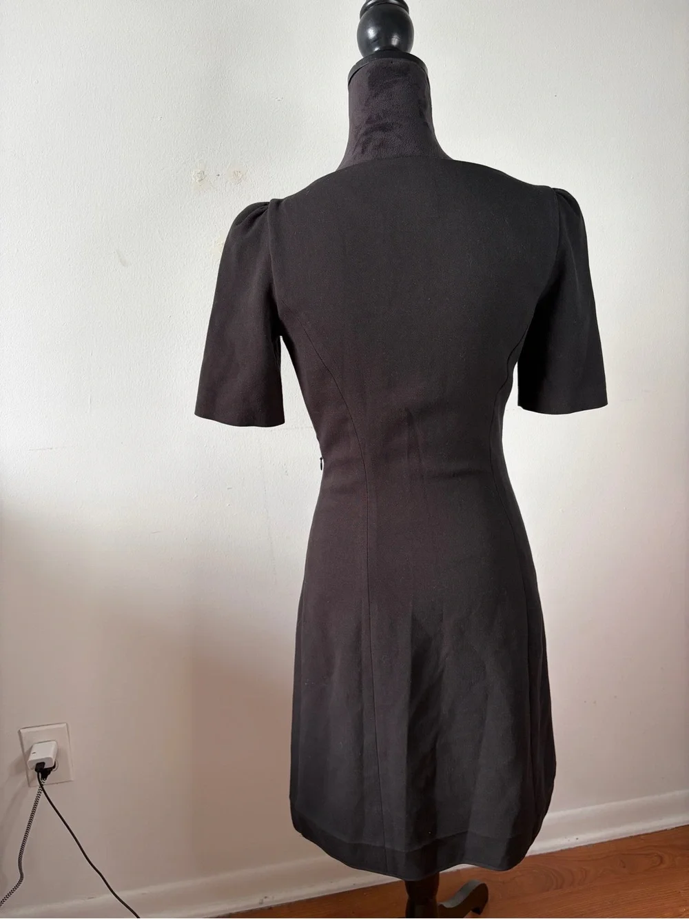 Kate Spade New York Black Puff Short Sleeve Sheath Dress Size 4 LBD Workwear